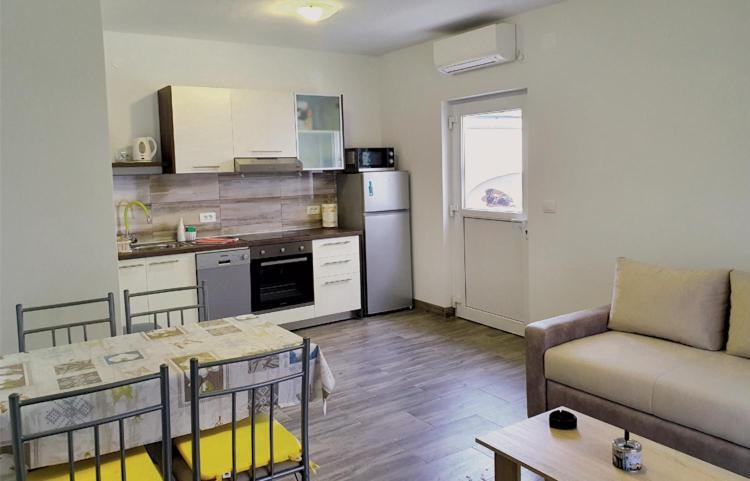 Apartmani Kurjakovic - פונאנט מראה חיצוני תמונה